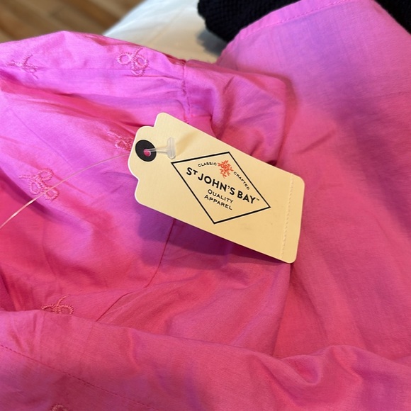 St. John’s bay top - Picture 8 of 8